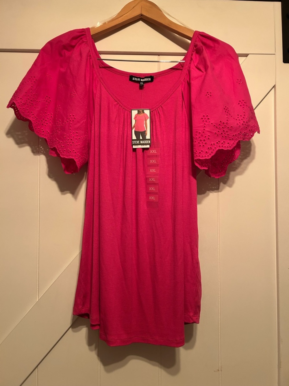 NWT Steve Madden short sleeve eyelet sleeve top size XXL